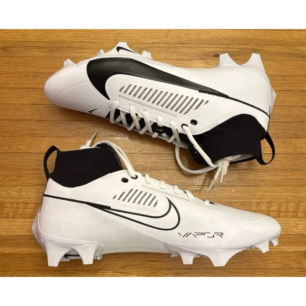 Mens Size 10 Nike Vapor Edge Pro 360 2 TB Football Cleats White Black